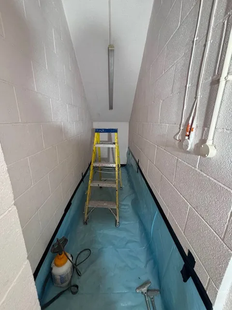 HSE-licensed asbestos gasket strip-out in E20